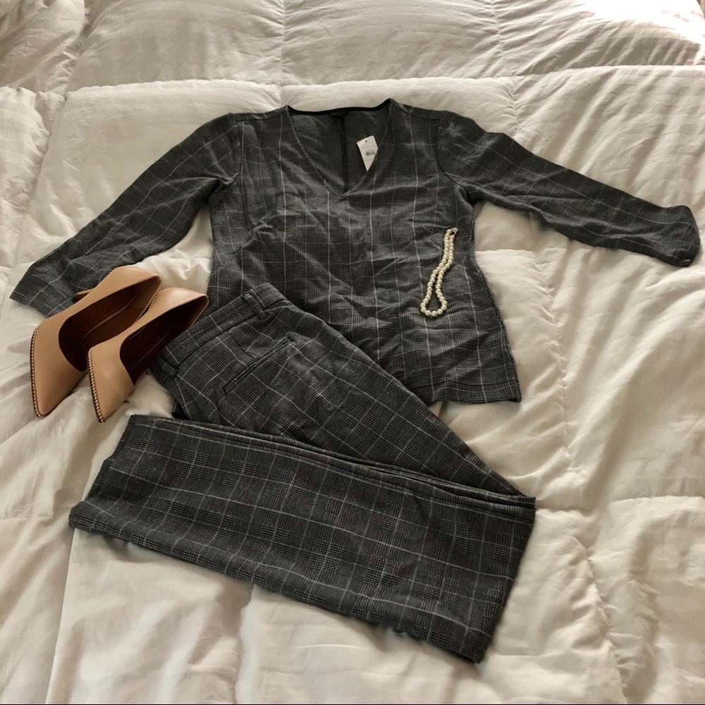 Ann Taylor Plaid Pant Set - Picture 3 of 6